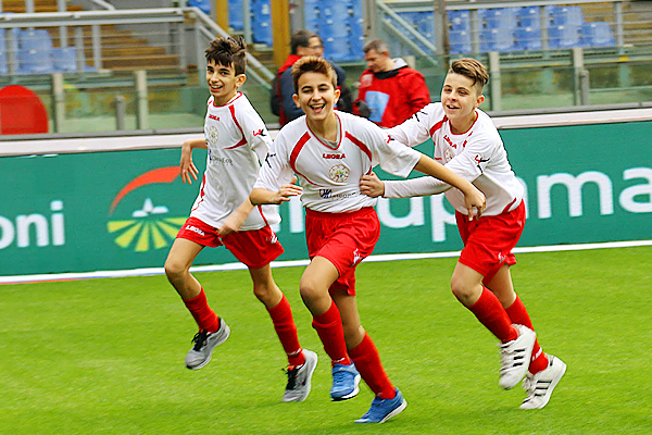 Che eultanze alla Junior Tim cup giocata all'Olimpico nel pre derby Capitolino di Serie A